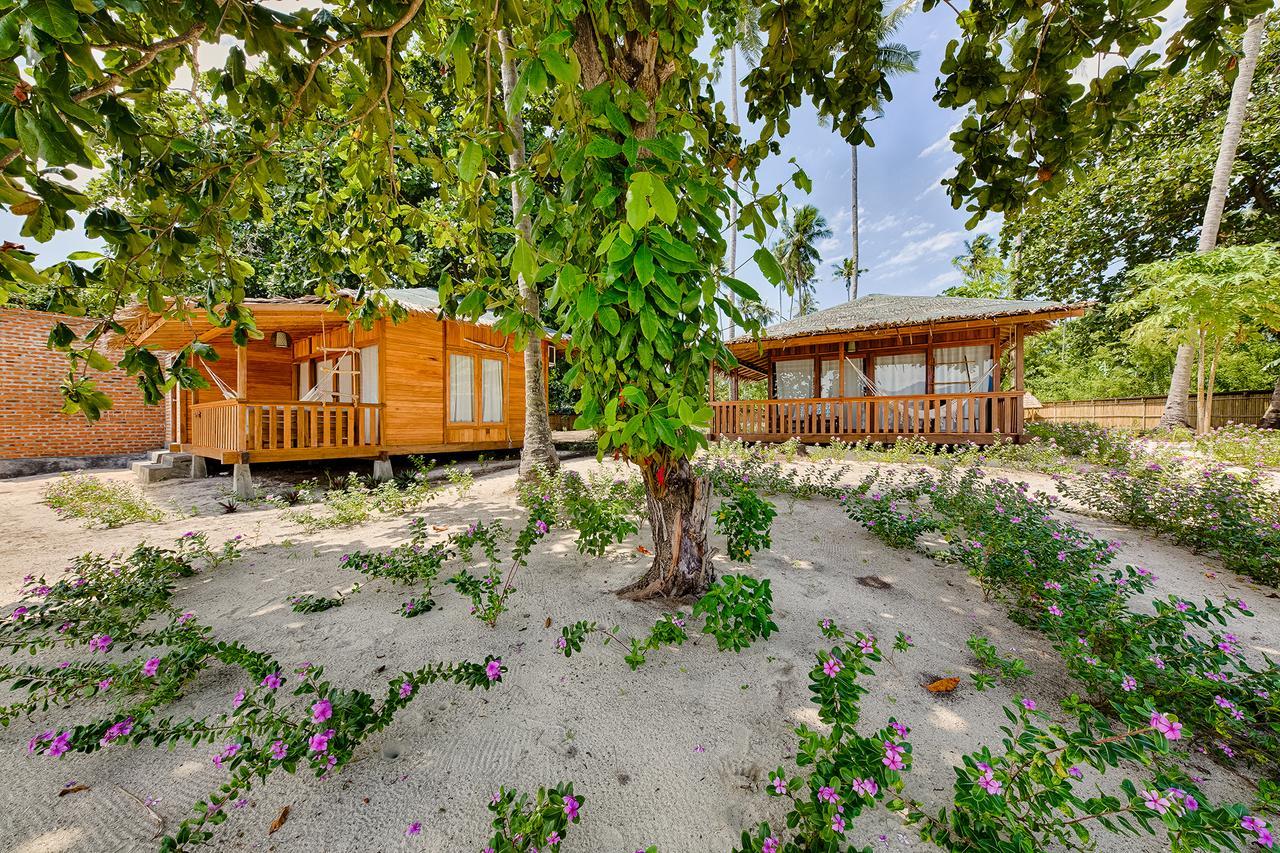 Kuda Laut Boutique Dive Resort Bunaken Exterior foto